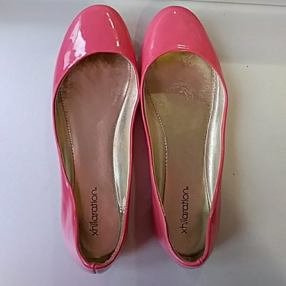 Pink flats